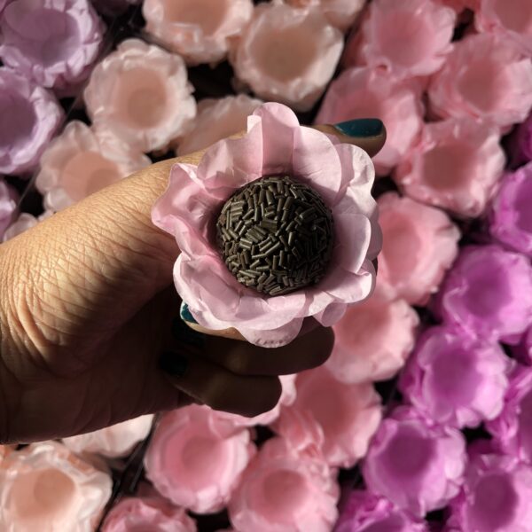 Forminhas Para Doces Finos Modelo Floral Para Casamentos e Festas