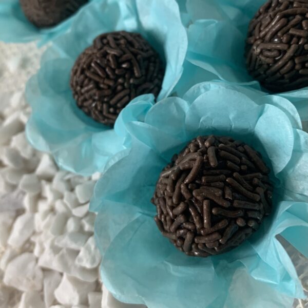 40~200 FORMINHAS DE DOCES FINOS FLOR LUXO CASAMENTO FESTA 39 CORES
