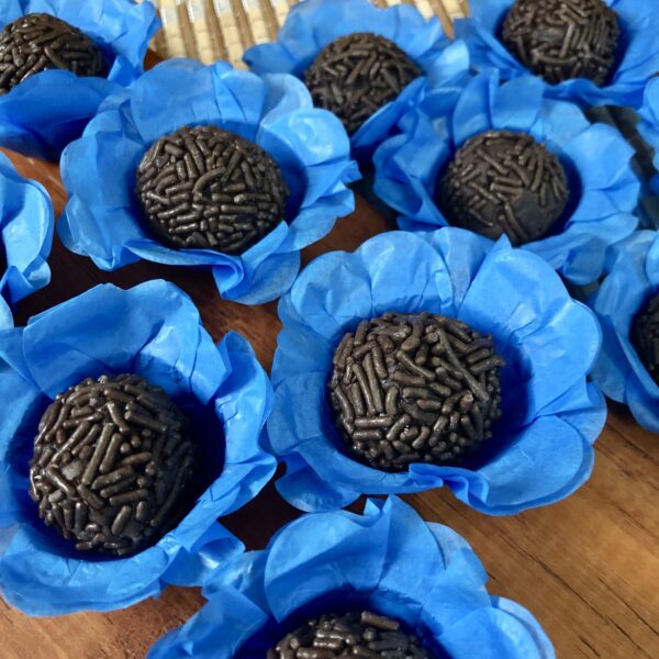 40~120 FORMINHAS CORES FLORAL PARA BRIGADEIRO E DOCES FINOS CASAMENTOS, DEBUTANTES E DECORAÇÃO